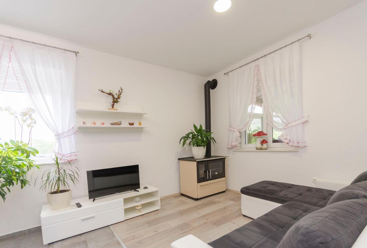 Apartment Luka Rupe Exterior photo